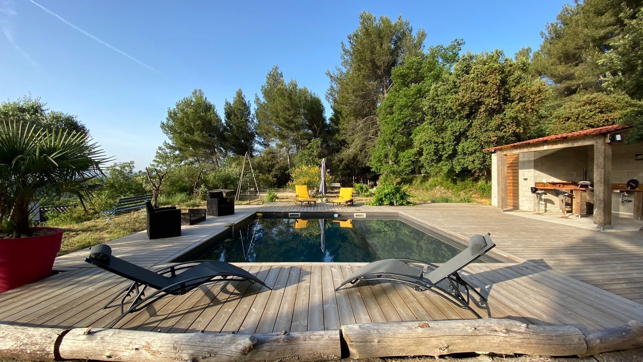 Photo of Outdoor in Noves