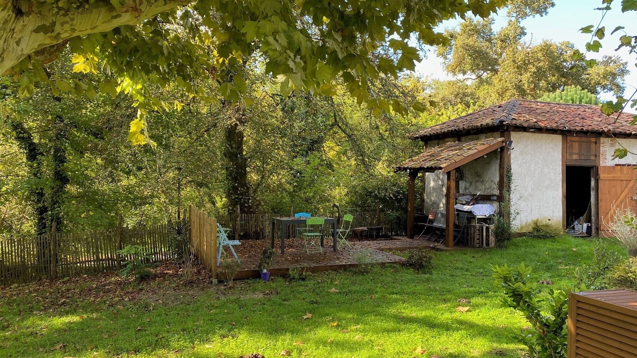 Photo of Outdoor in Lue