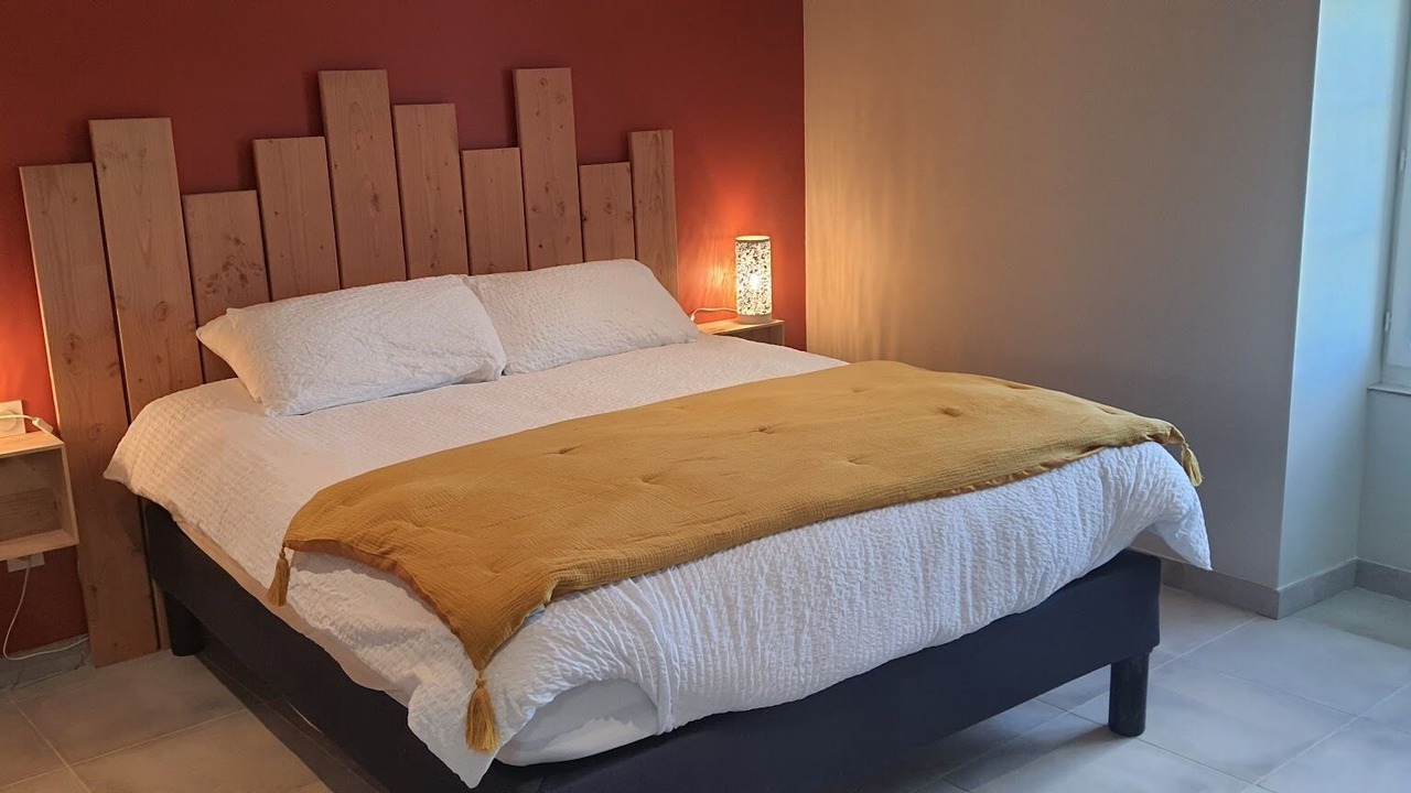 Photo of Bedroom in Saint-Christophe-des-Bardes
