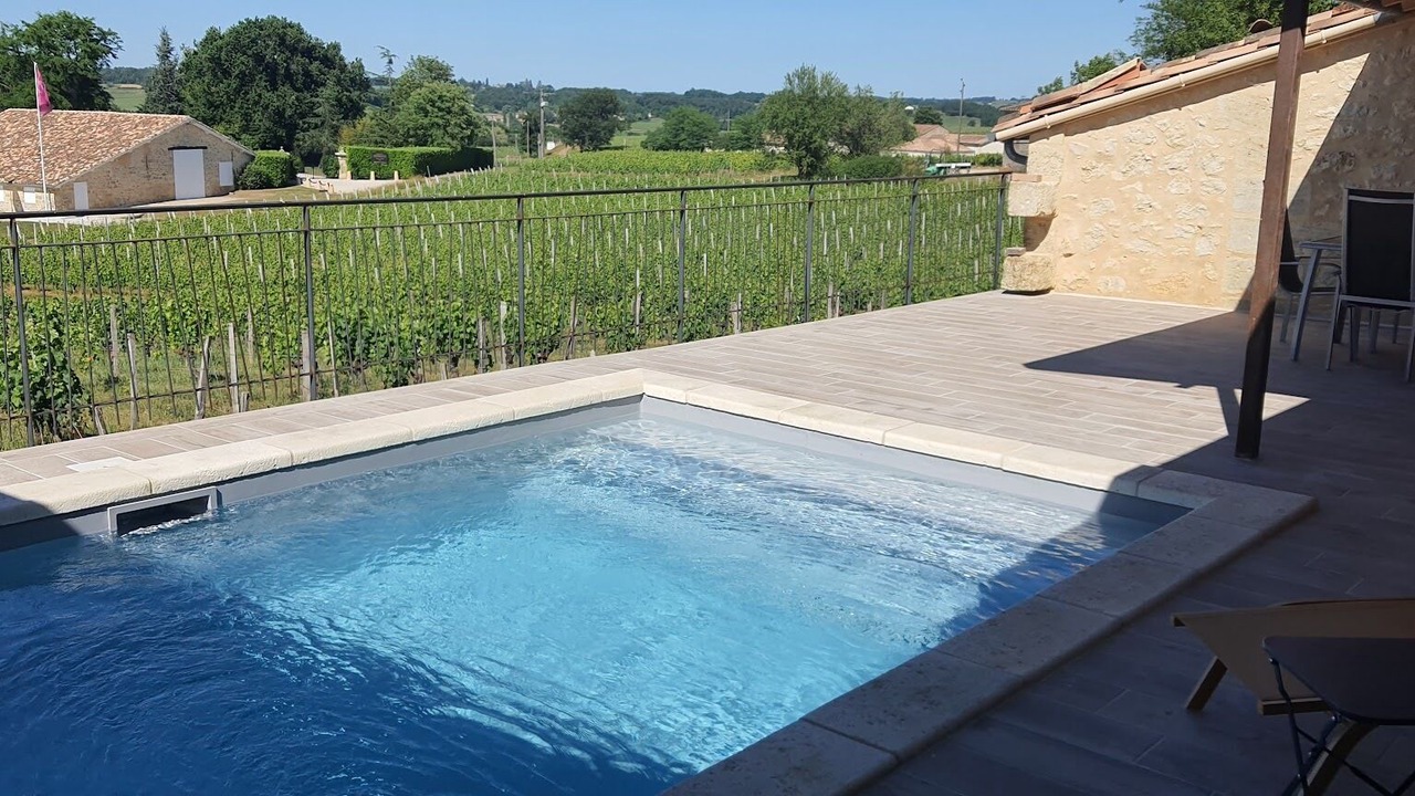Photo of Outdoor in Saint-Christophe-des-Bardes