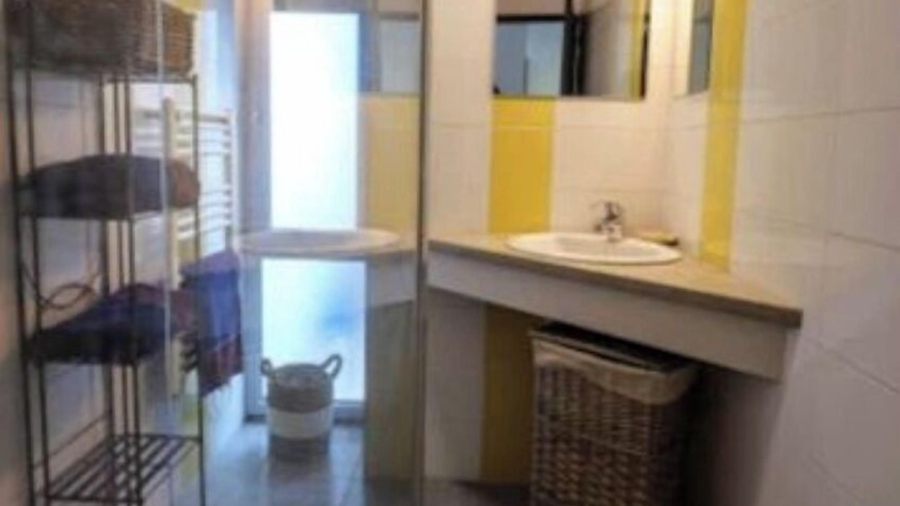 Photo of Bathroom in La Rochelle