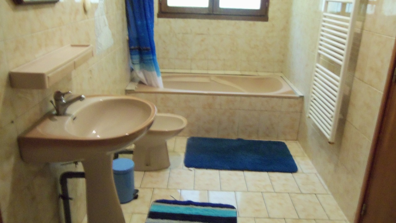 Photo of Bathroom in Serres-et-Montguyard