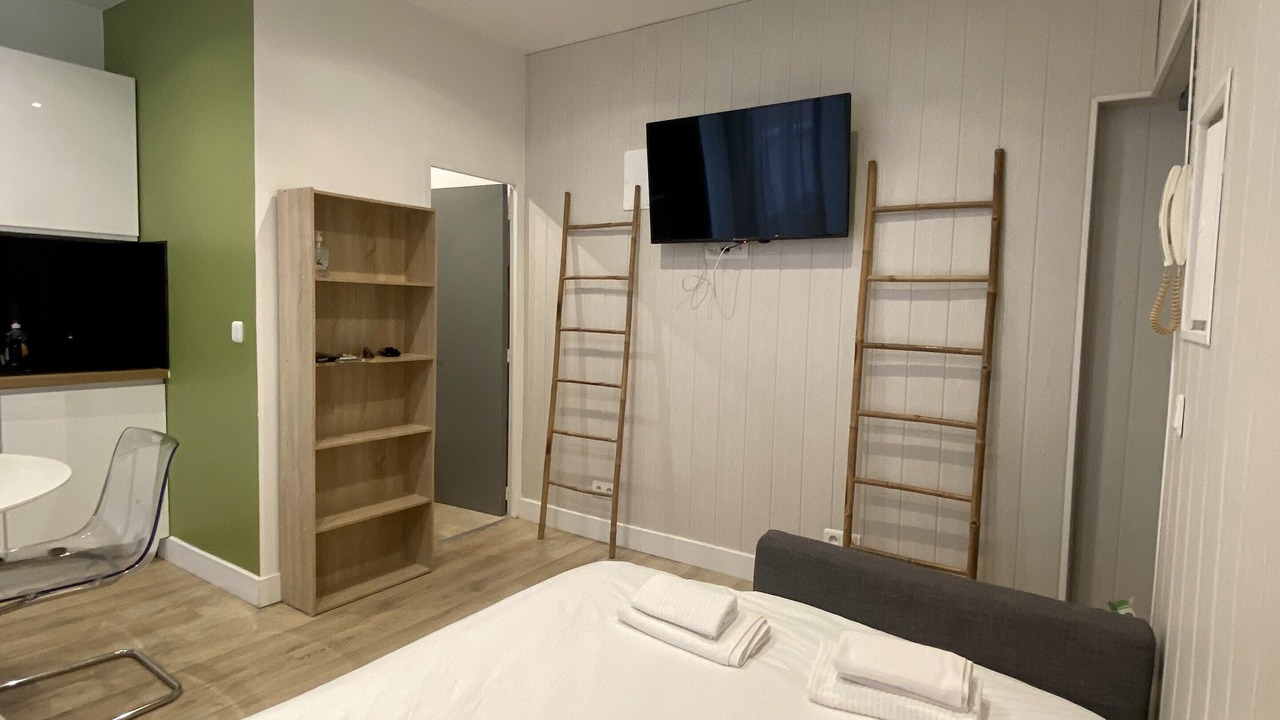 Photo of Bedroom in Biarritz City Centre