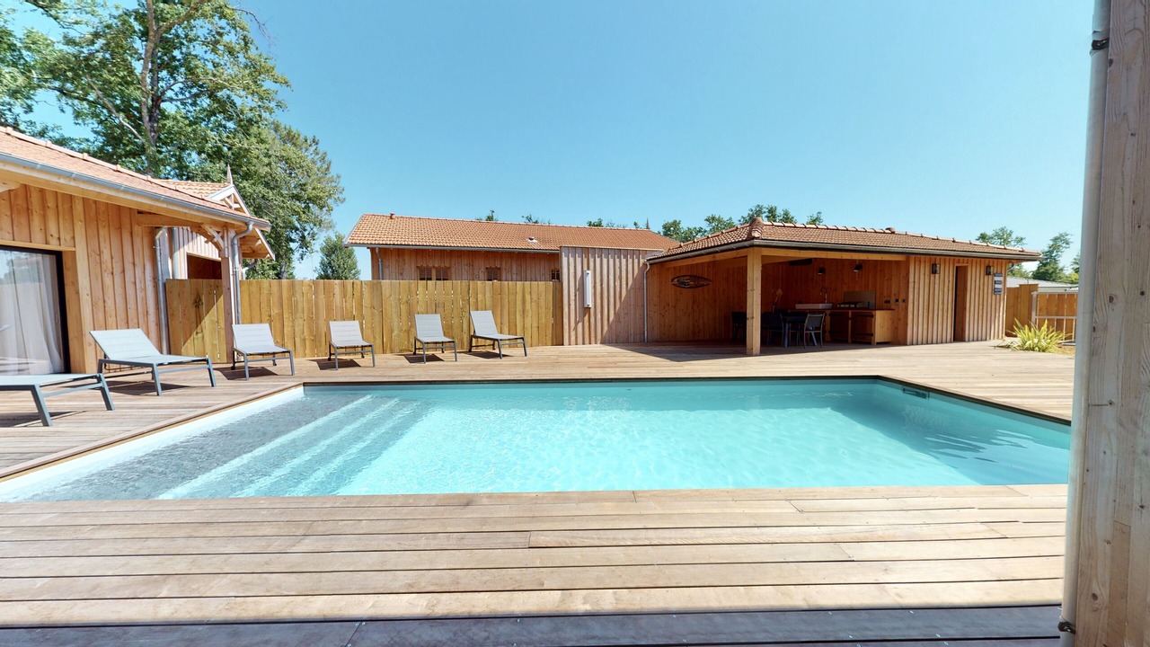 Photo of Outdoor in Ares