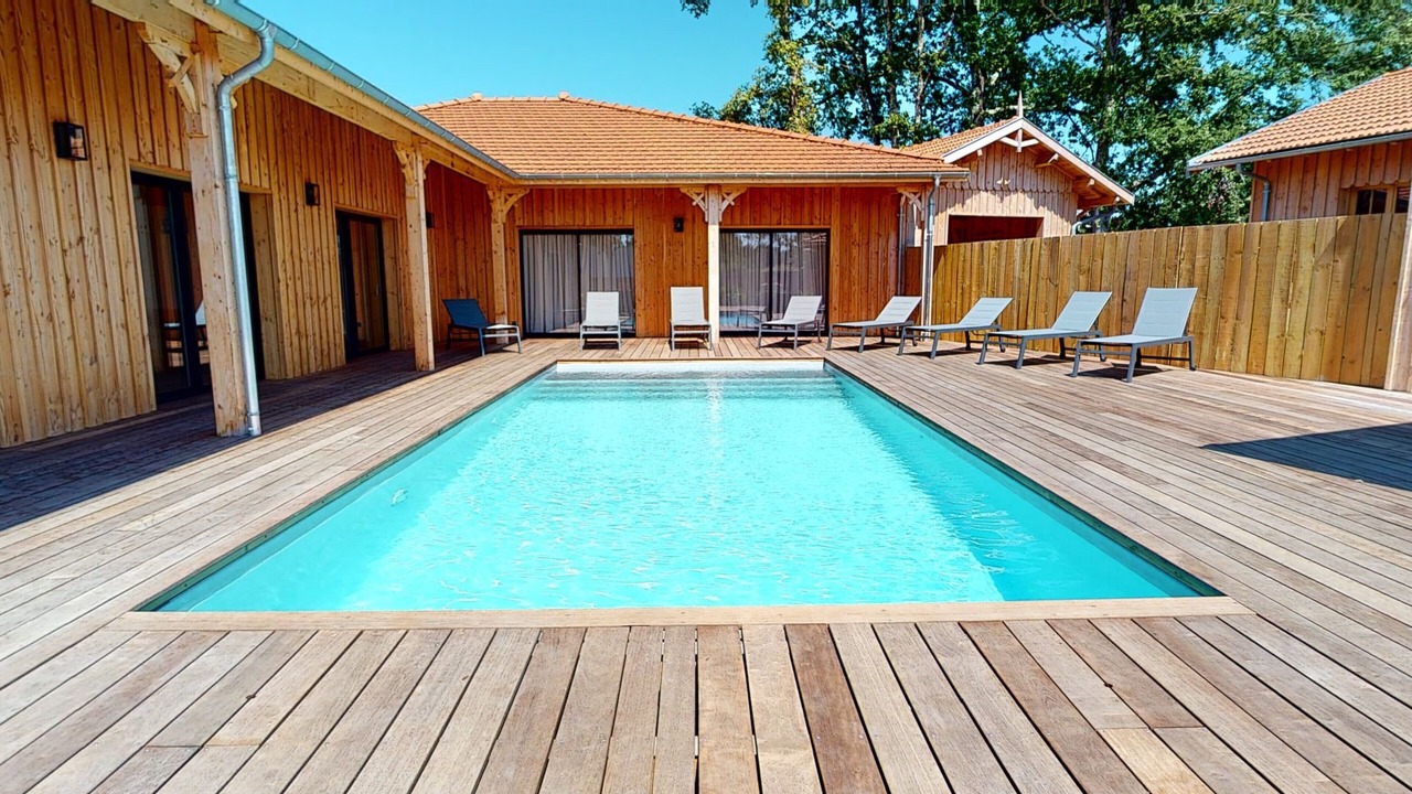 Photo of Outdoor in Ares