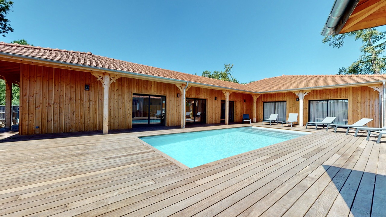 Photo of Outdoor in Ares