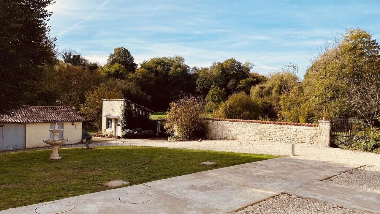 Photo of Outdoor in Ruffec