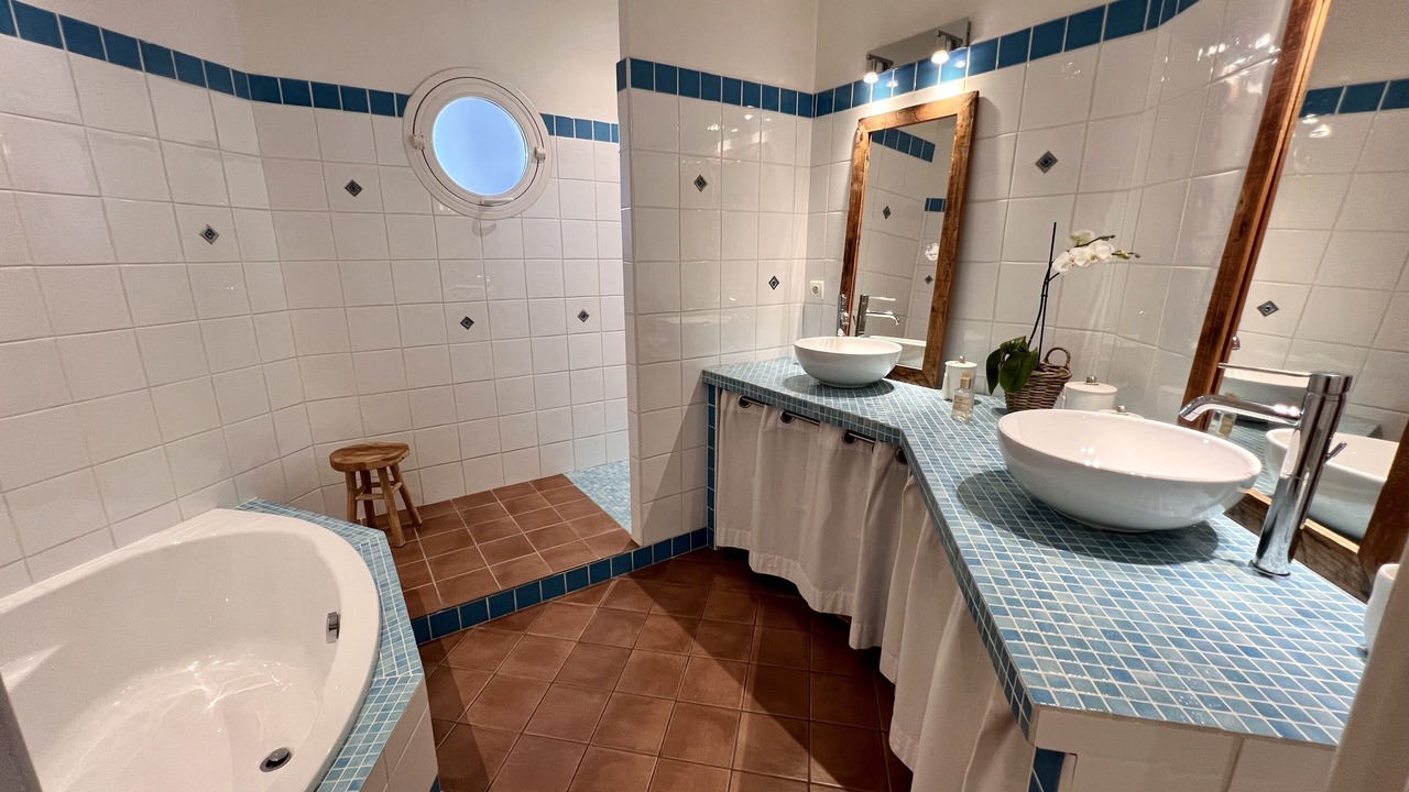 Photo of Bathroom in Cestas