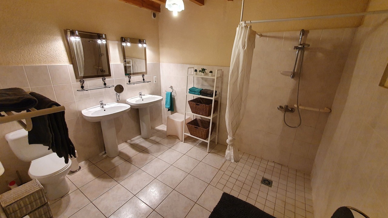 Photo of Bathroom in Chaunac