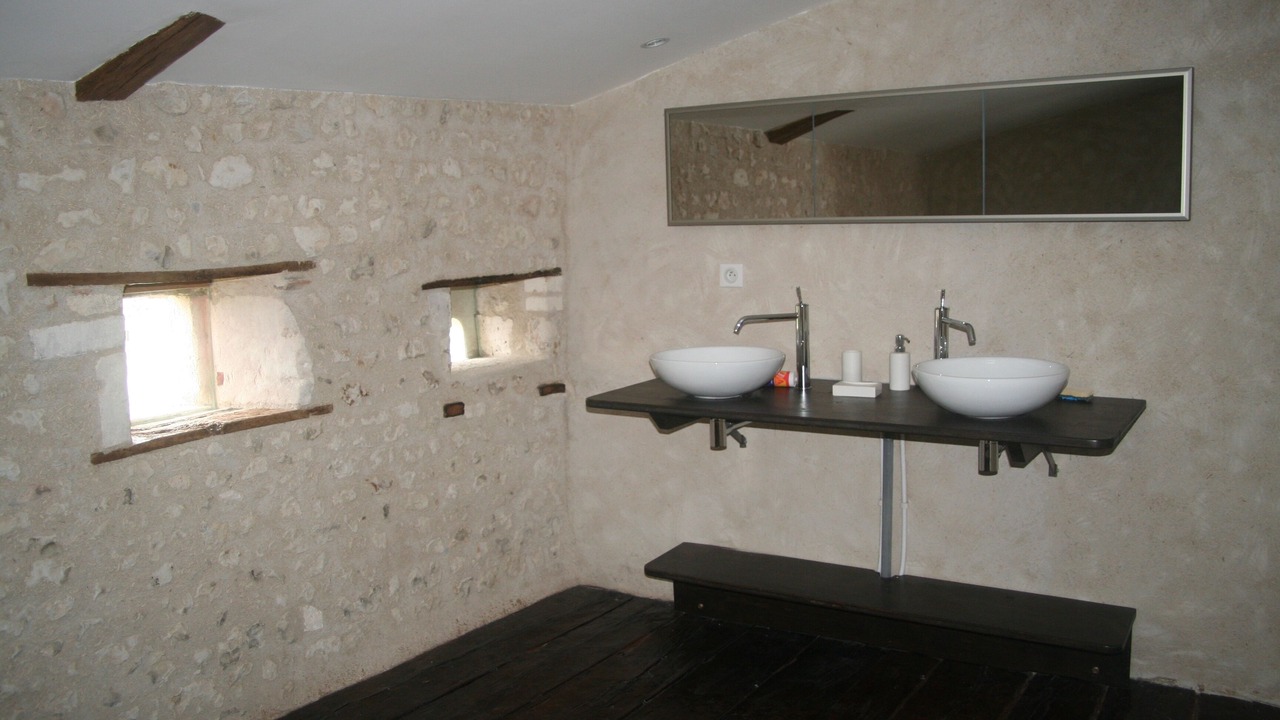 Photo of Bathroom in Poullignac