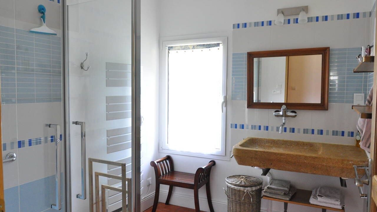 Photo of Bathroom in Pessac