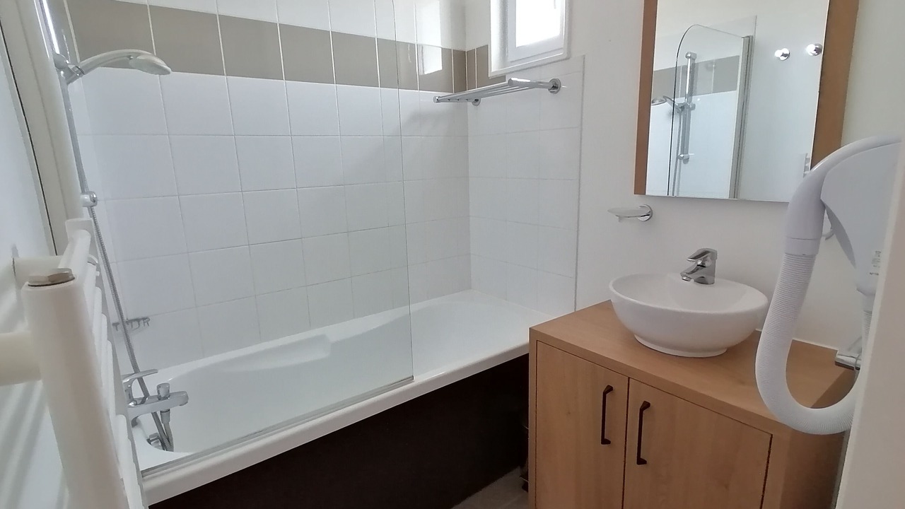 Photo of Bathroom in Parentis-en-Born