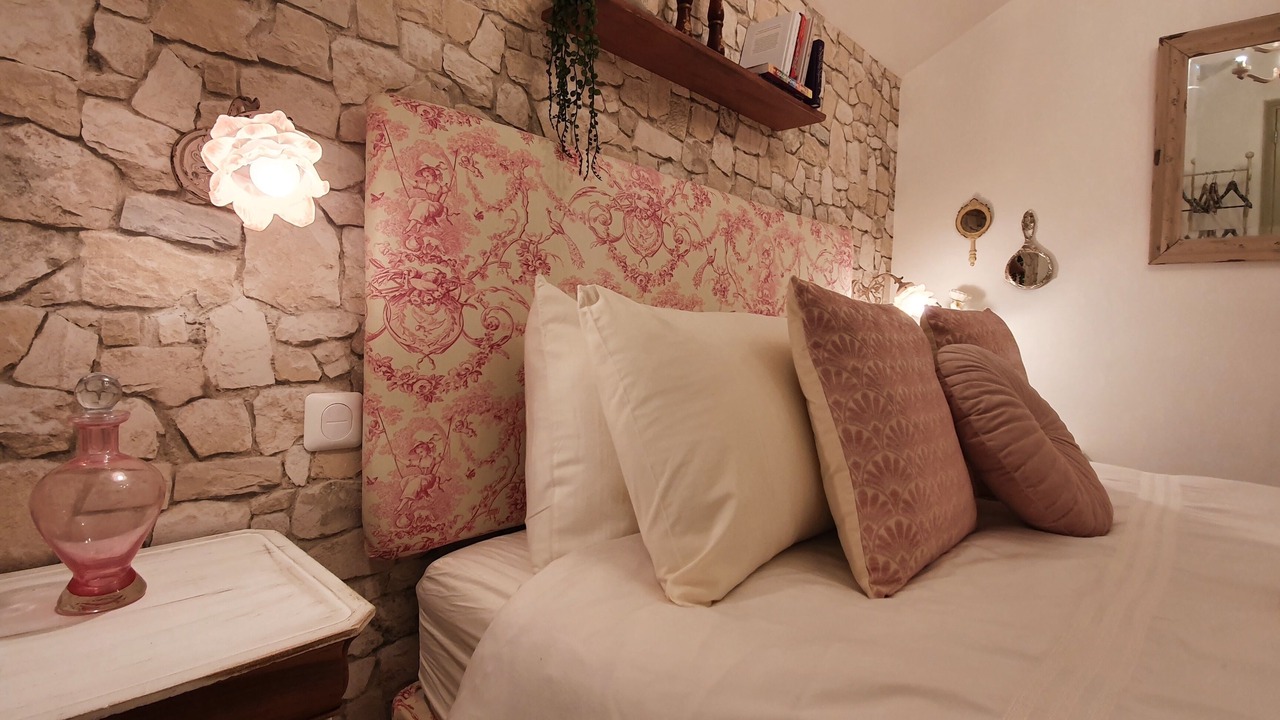 Photo of Bedroom in Epargnes