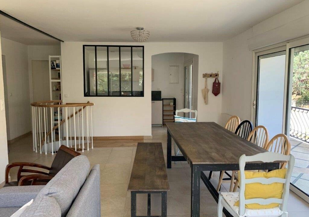 Photo of Livingroom in Saint-Georges-de-Didonne