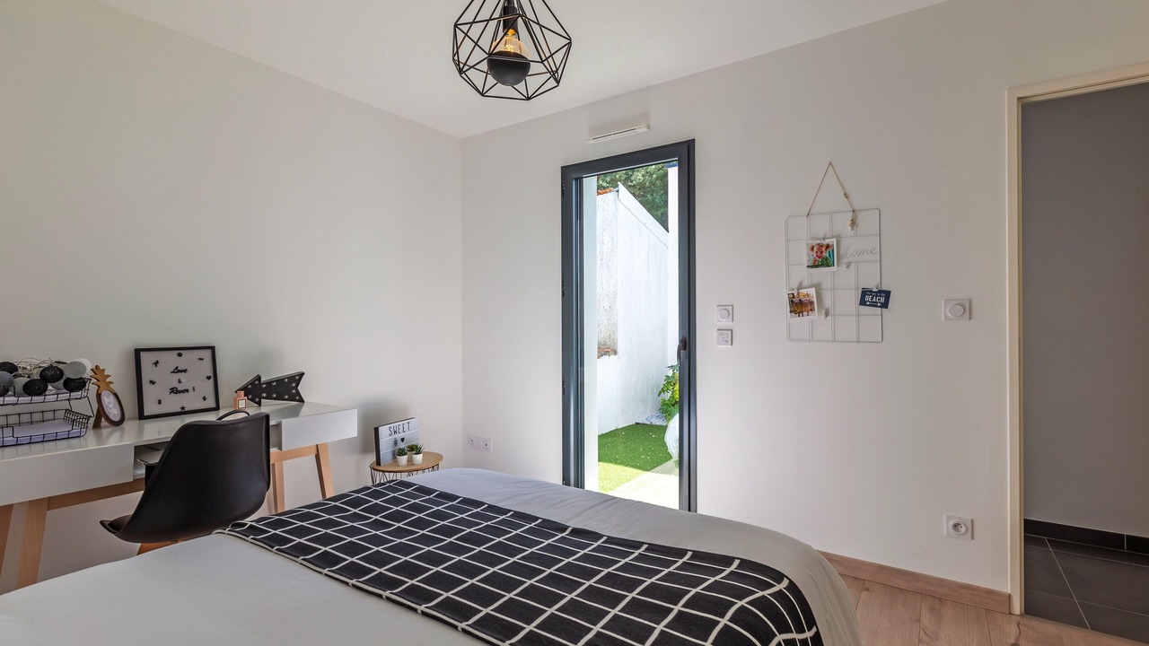 Photo of Bedroom in Saint-Palais-sur-Mer