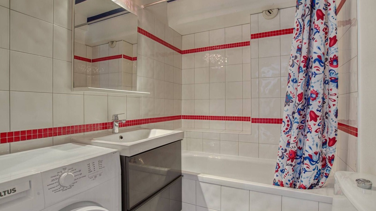 Photo of Bathroom in Saint-Jean-de-Luz City Center