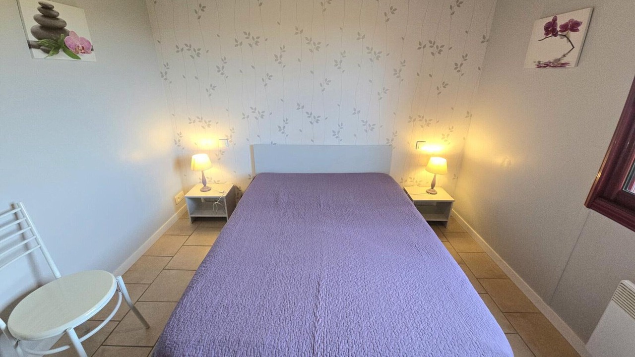 Photo of Bedroom in Domme