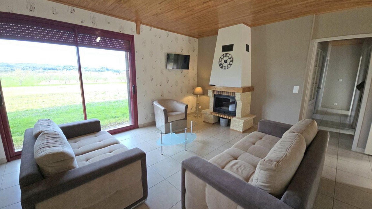 Photo of Livingroom in Domme