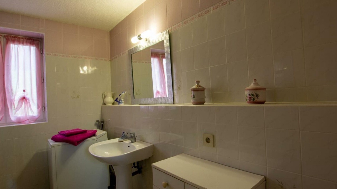 Photo of Bathroom in Saint-Vincent-le-Paluel