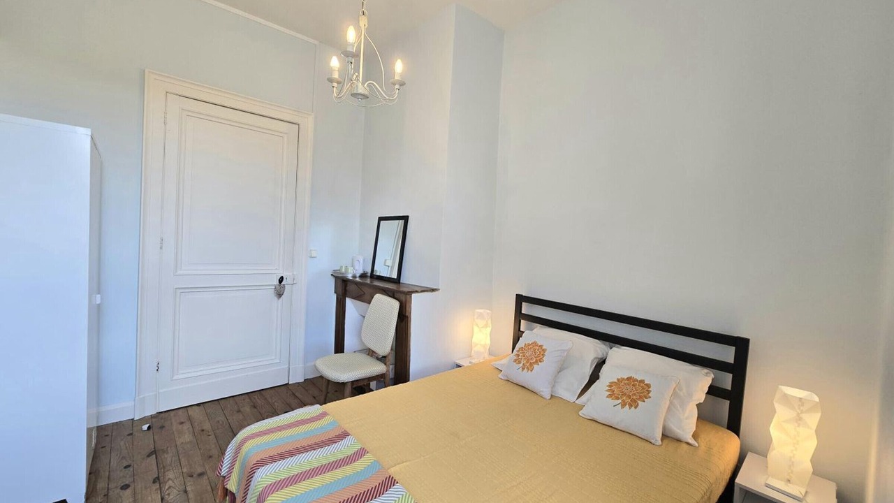 Photo of Bedroom in Villefranche-du-Perigord