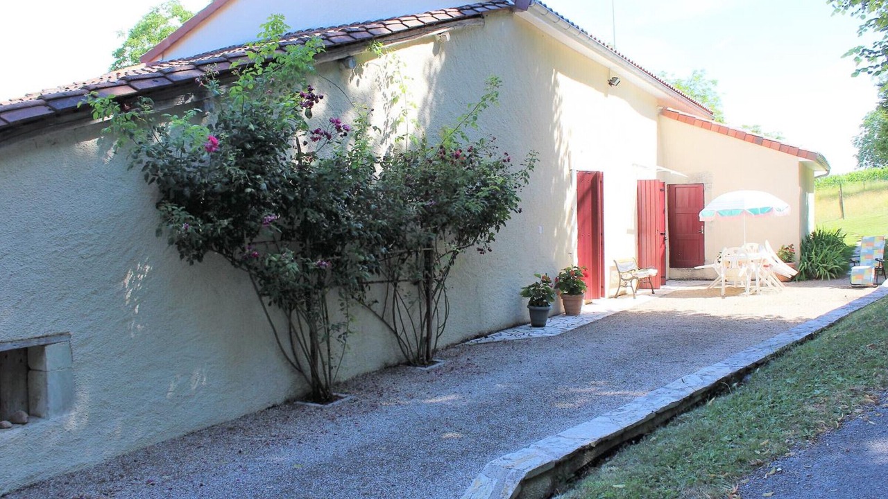 Photo of Patio Balcony in Mensignac