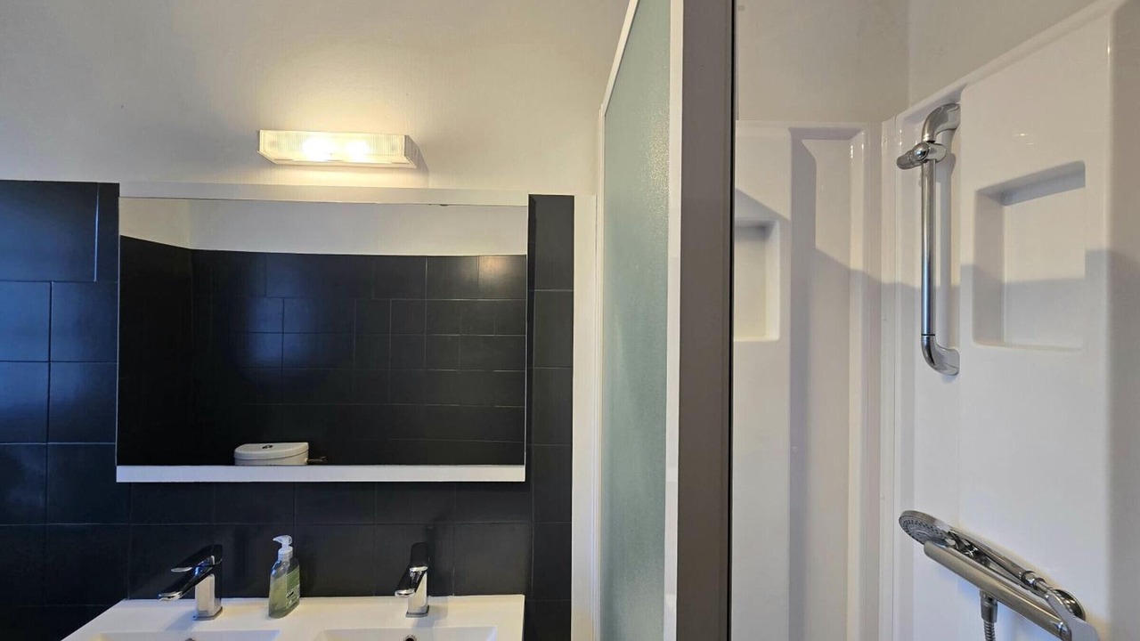 Photo of Bathroom in Mensignac