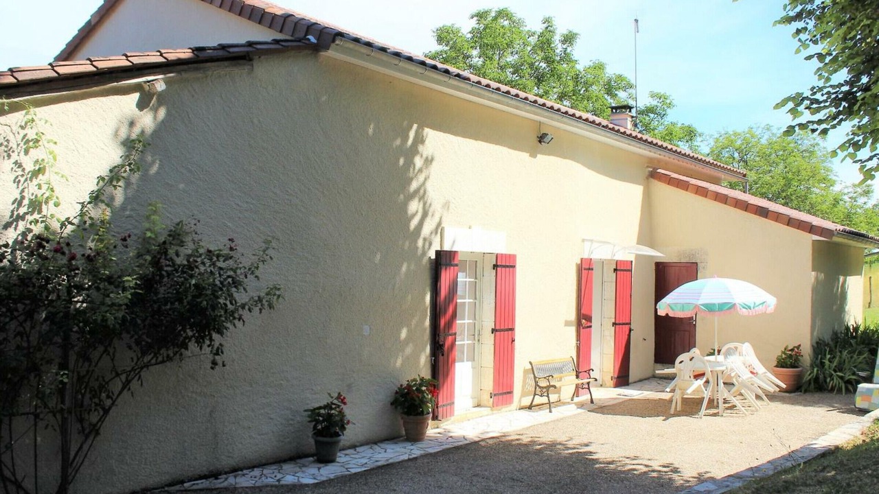 Photo of Patio Balcony in Mensignac