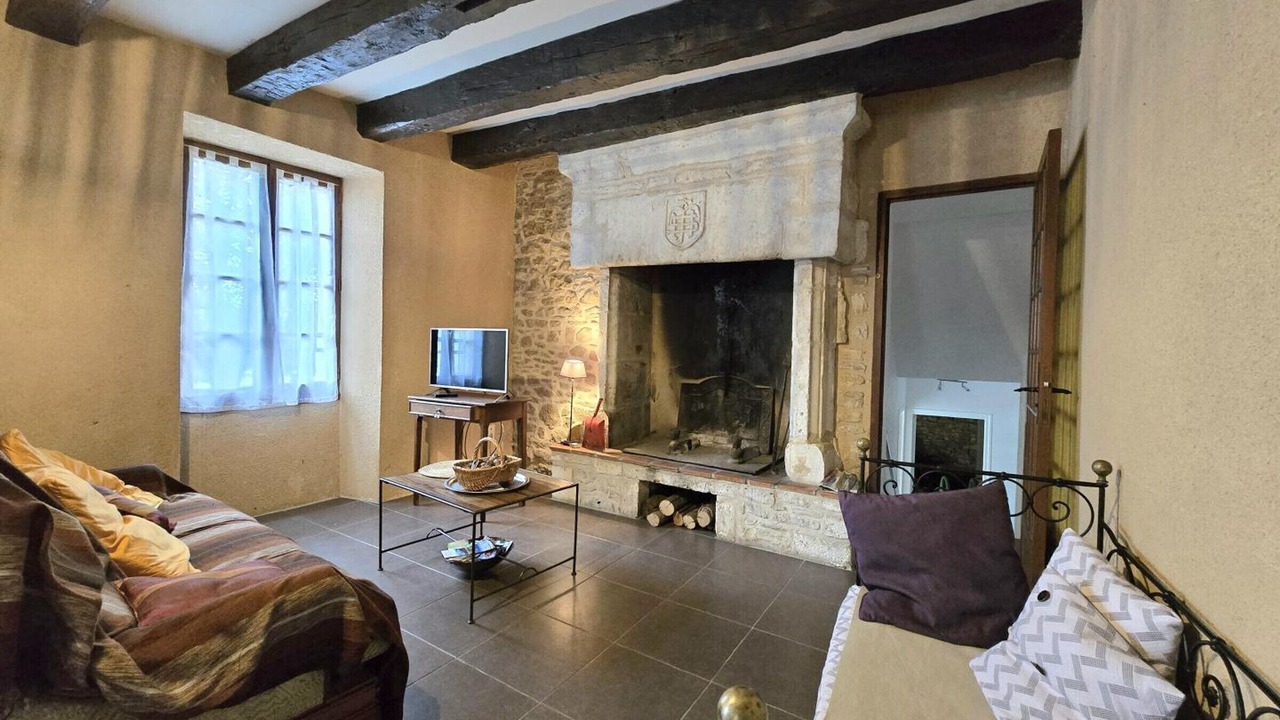 Photo of Livingroom in Coulaures