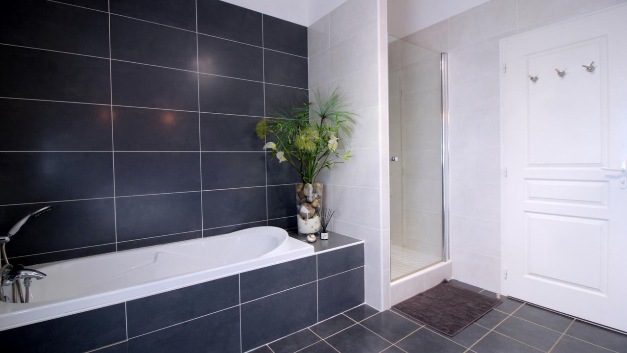 Photo of Bathroom in Cubnezais