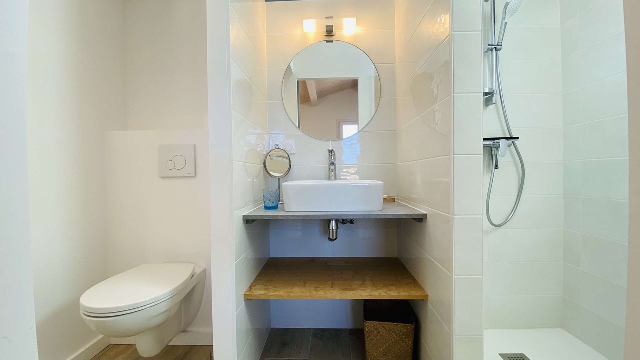 Photo of Bathroom in Le Bois-Plage-en-Re