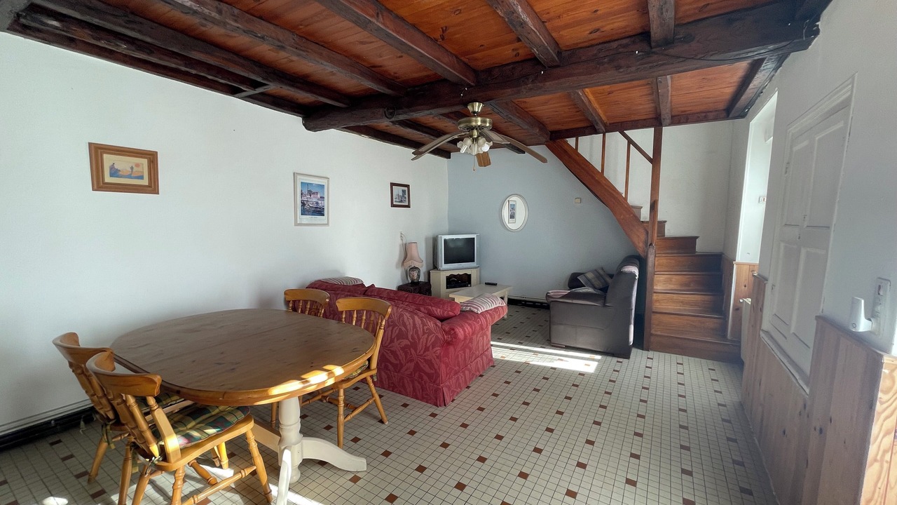 Photo of Livingroom in Duil-sur-le-Mignon