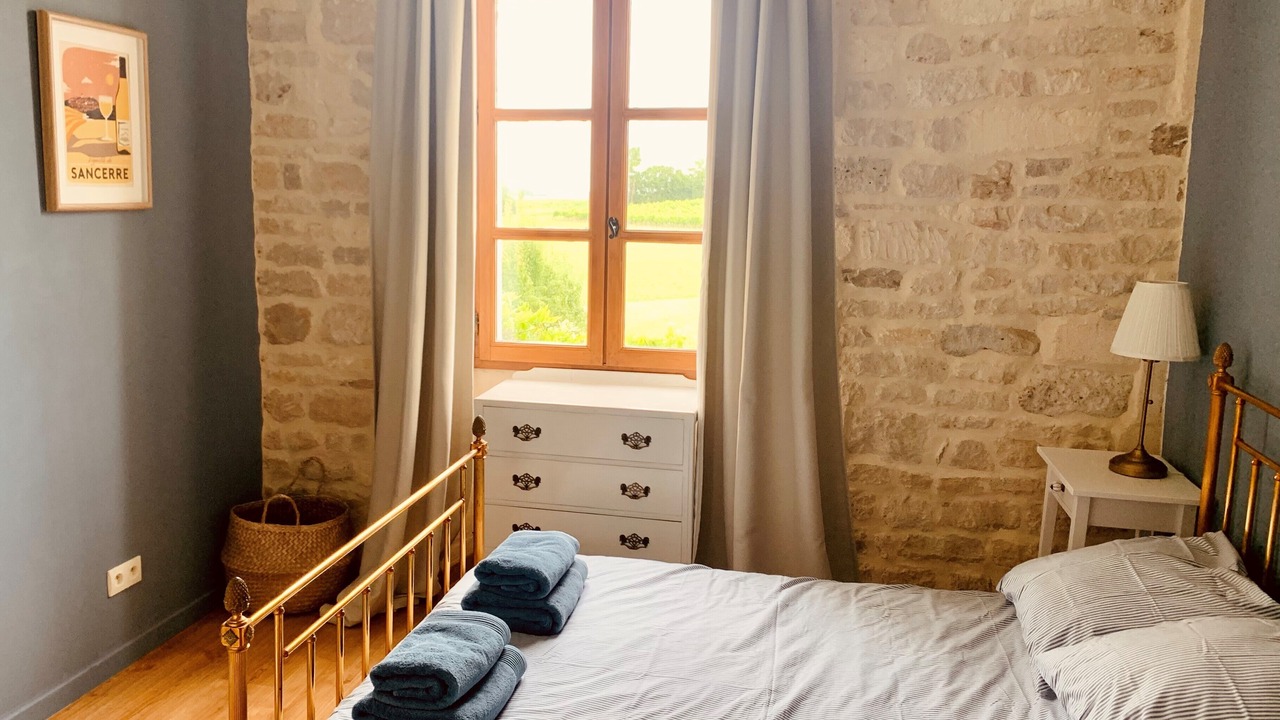 Photo of Bedroom in Cherves-Richemont