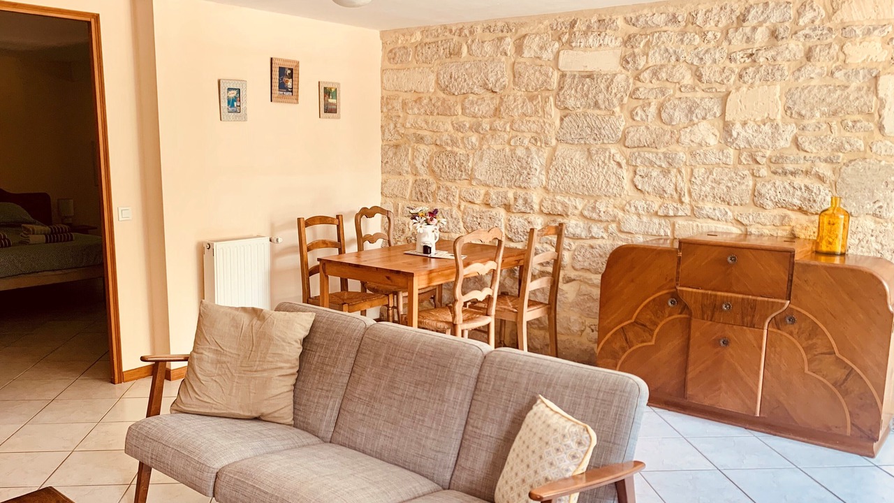 Photo of Livingroom in Cherves-Richemont
