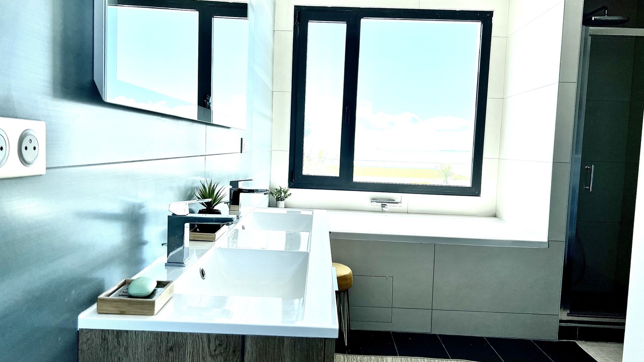 Photo of Bathroom in Angoulins