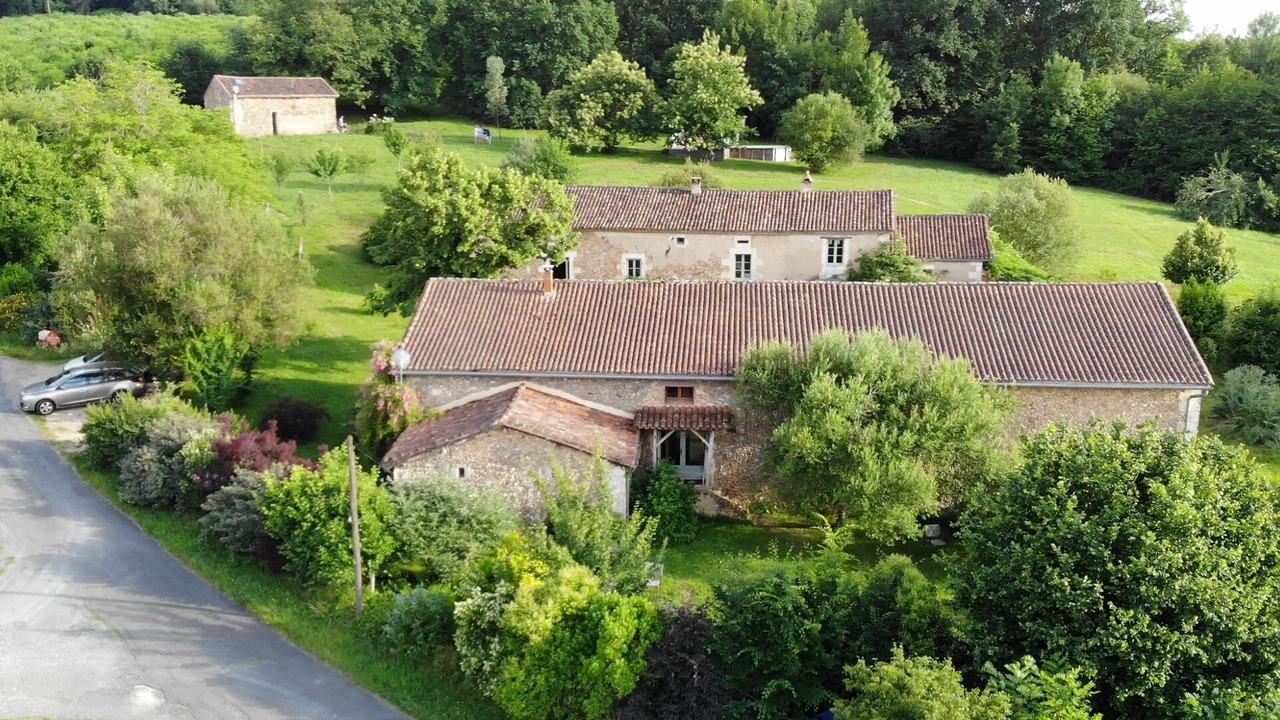 Photo of Outdoor in Bourrou