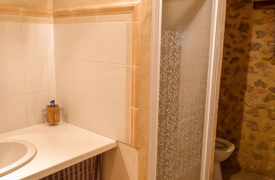Photo of Bathroom in Bourrou
