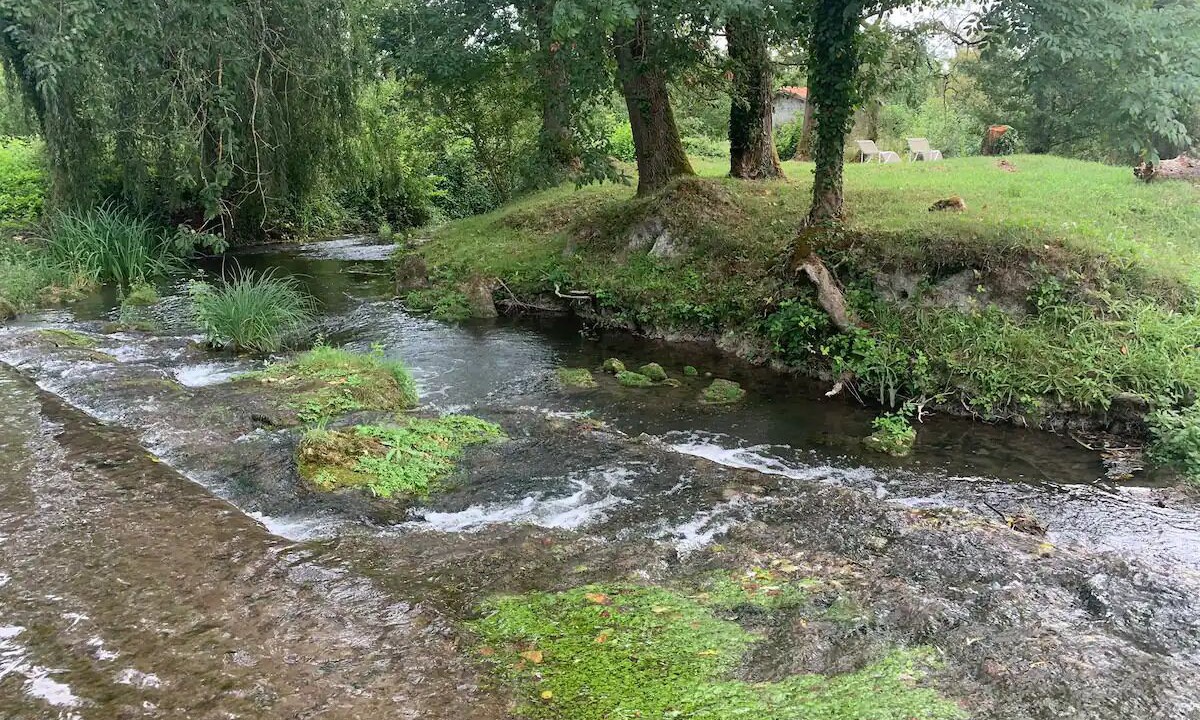 Photo of Others in Nanteuil-de-Bourzac