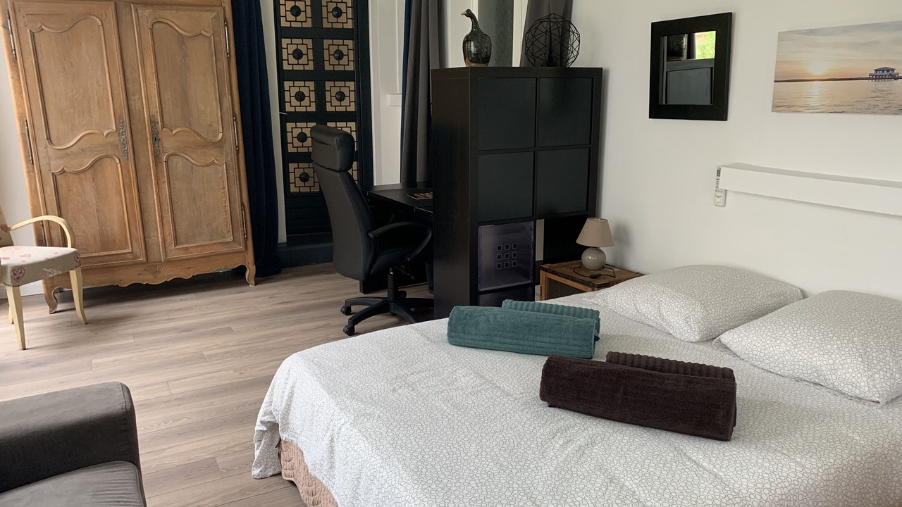 Photo of Bedroom in Andernos-les-Bains