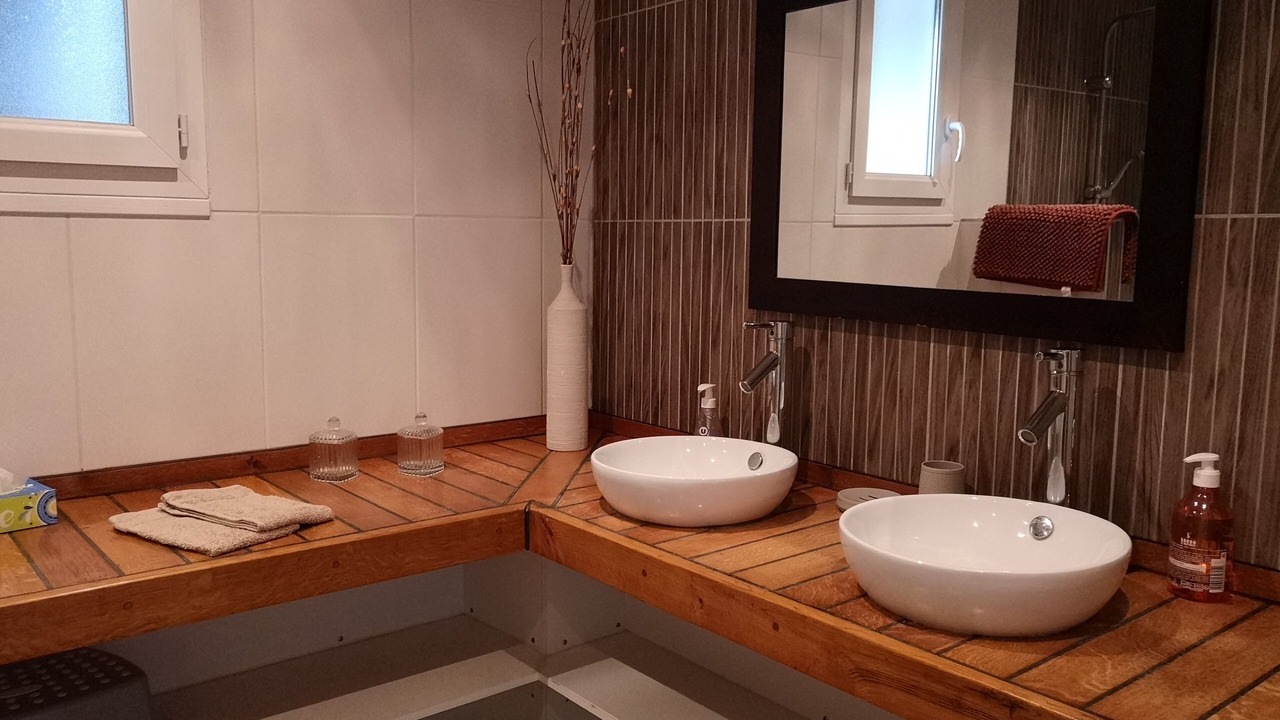 Photo of Bathroom in Le Grand-Village-Plage