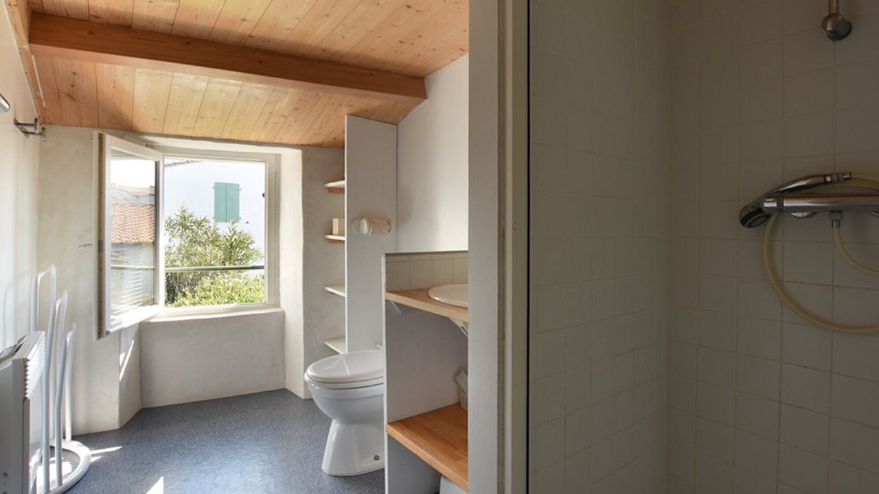 Photo of Bathroom in Saint-Clement-des-Baleines