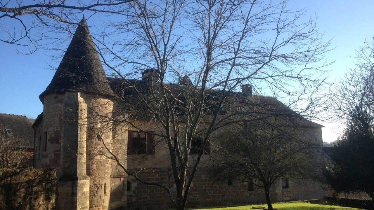 Photo of Outdoor in Ayen