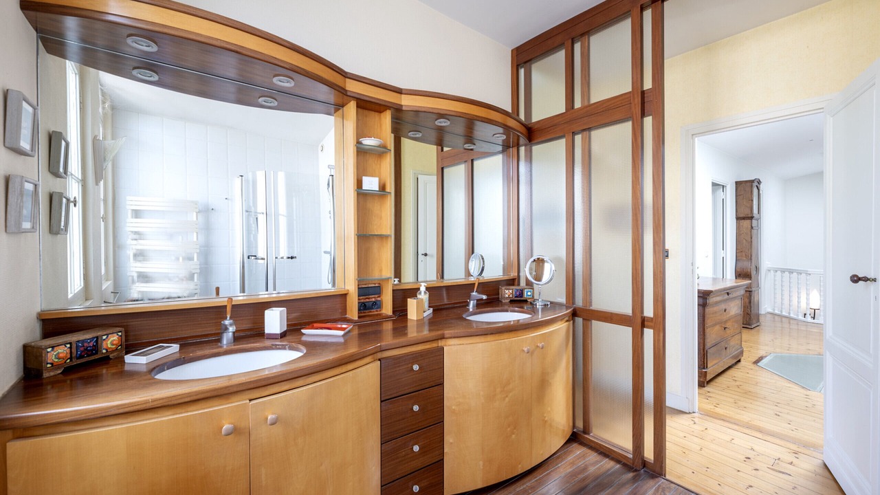 Photo of Bathroom in Saint Seurin - Fondaudege