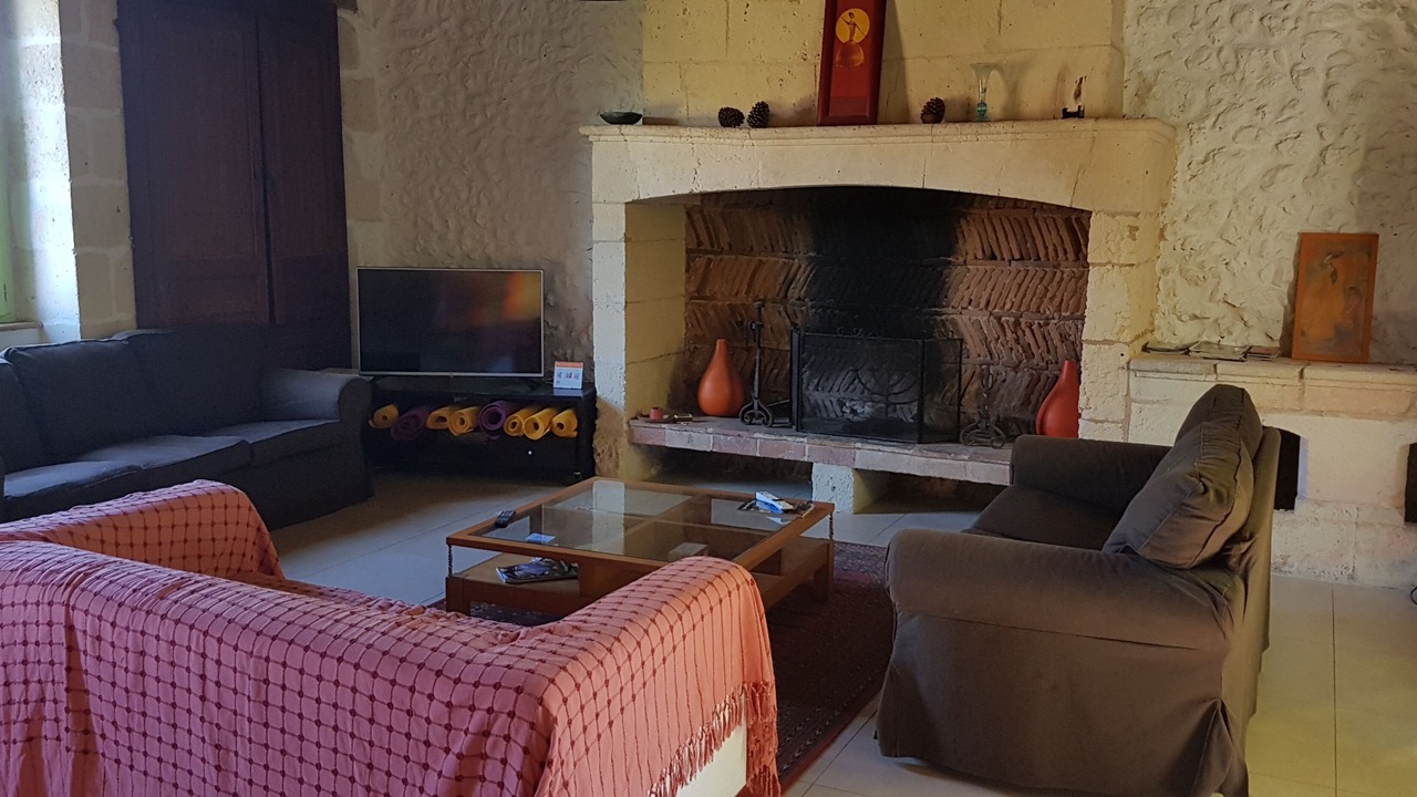Photo of Livingroom in Bourrou