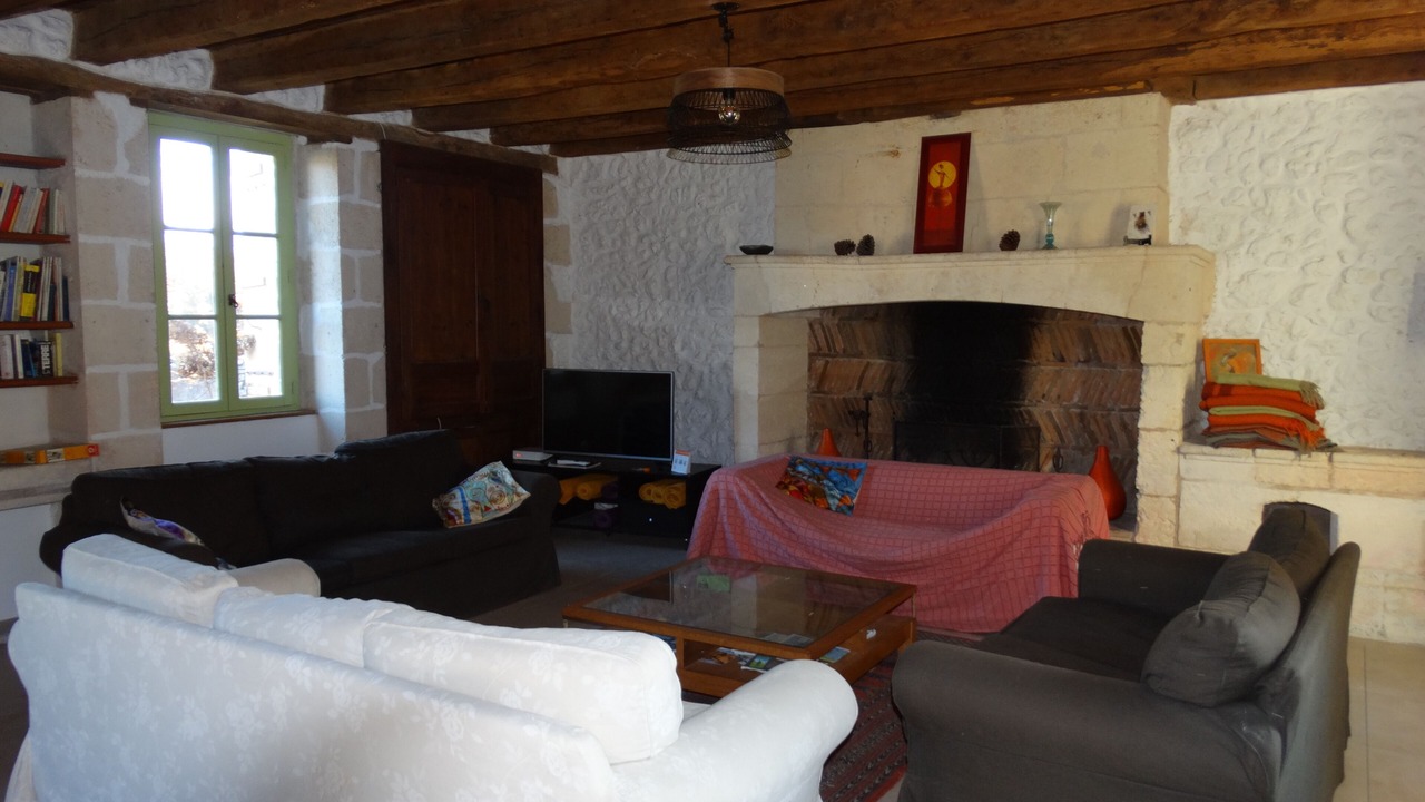Photo of Livingroom in Bourrou
