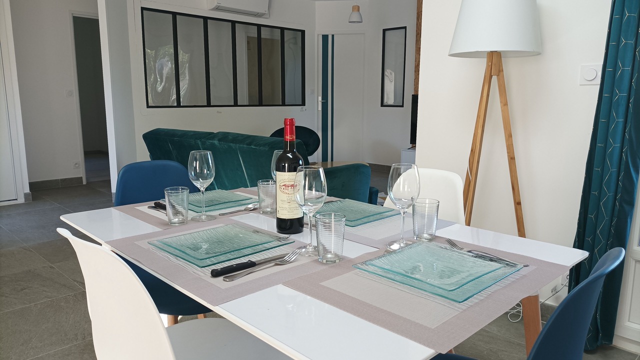 Photo of Kitchen in Saint-Seurin-De-Cursac