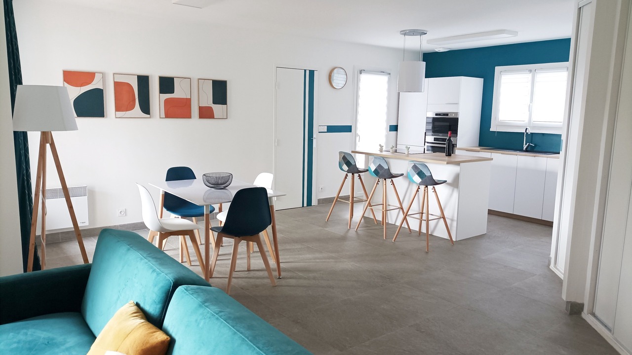 Photo of Livingroom in Saint-Seurin-De-Cursac