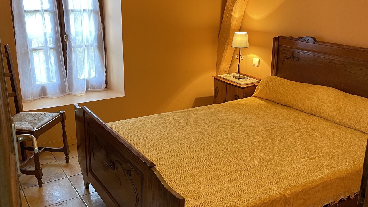 Photo of Bedroom in Saint-Crepin-et-Carlucet