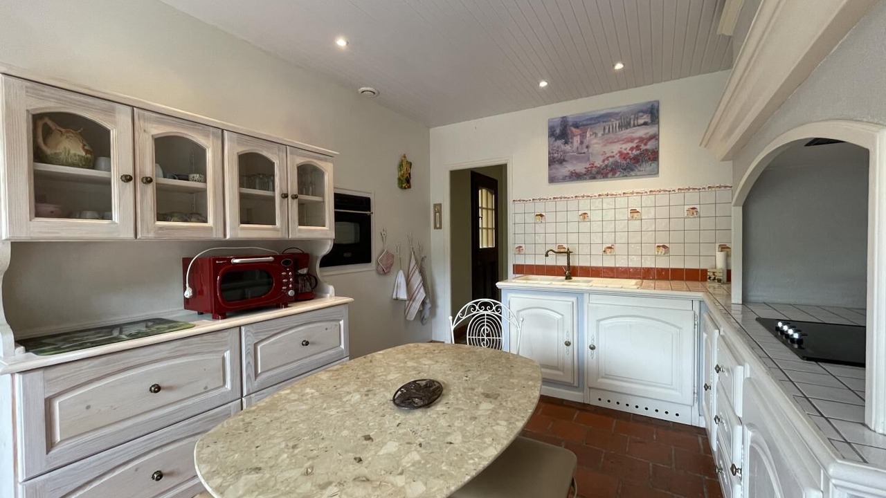 Photo of Kitchen in Burosse-Mendousse