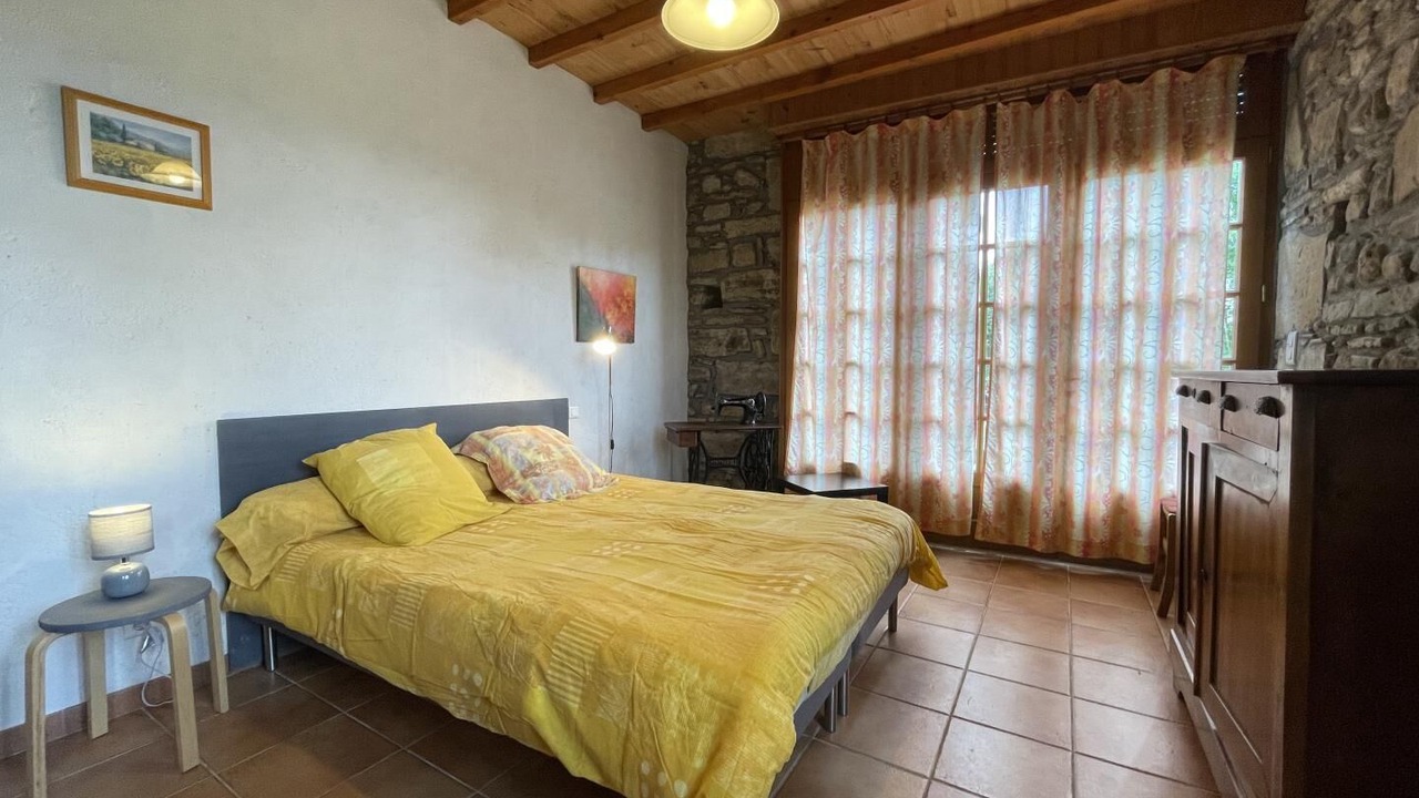 Photo of Bedroom in Asson