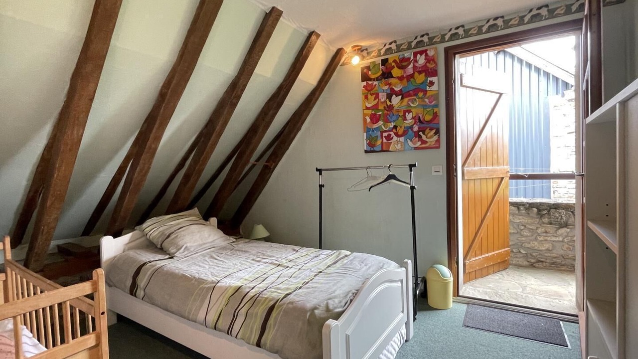 Photo of Bedroom in Asson